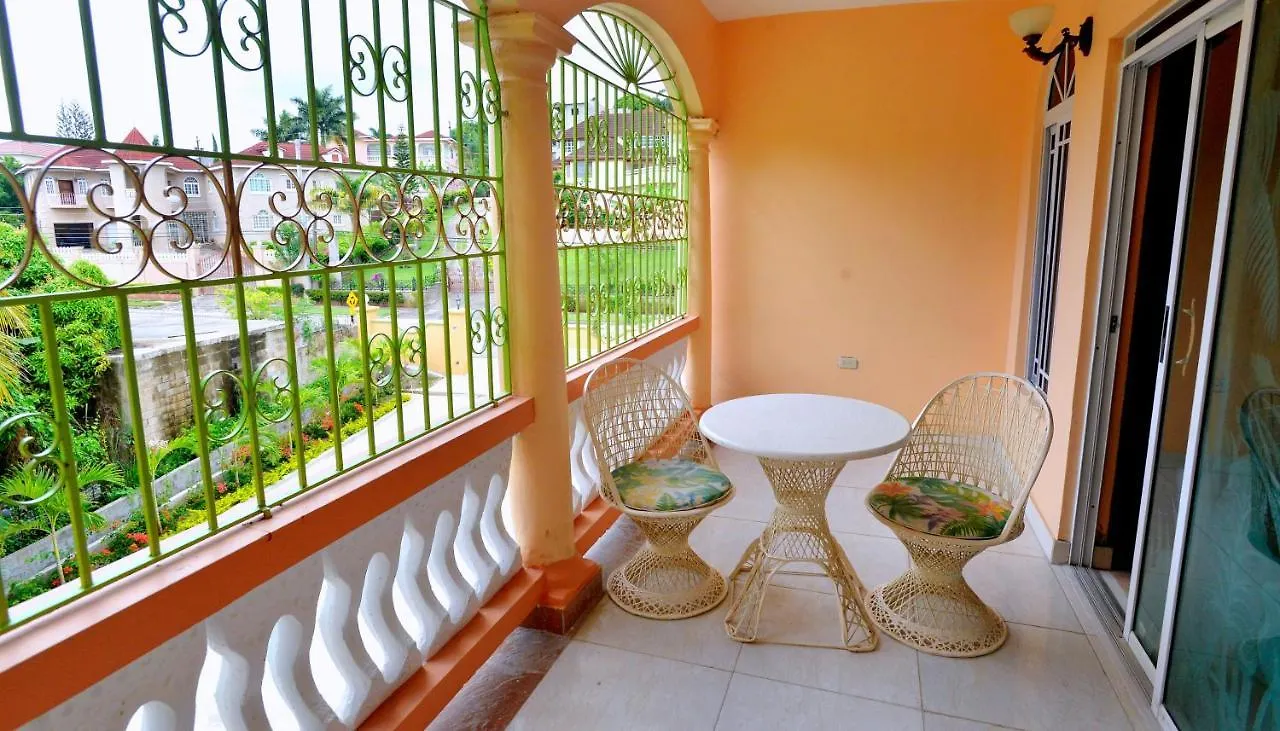 Oda ve Kahvaltı Basileia Palace Montego Bay